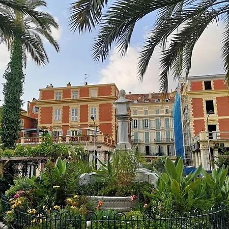 Prato - Near The In Appartement Menton