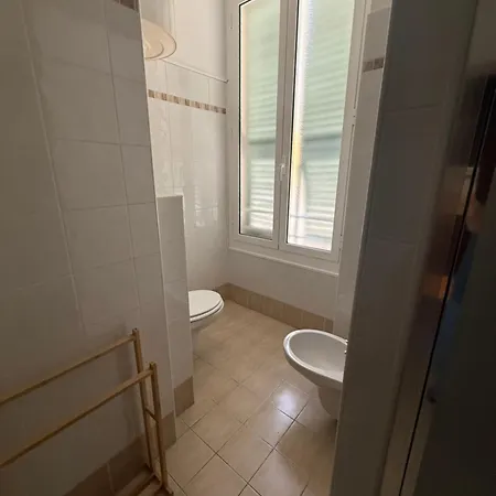 Prato - Near The In Appartement Menton