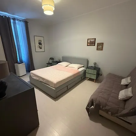 Prato - Near The In Appartement *